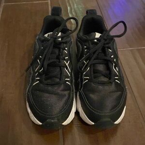 Nike black high tops